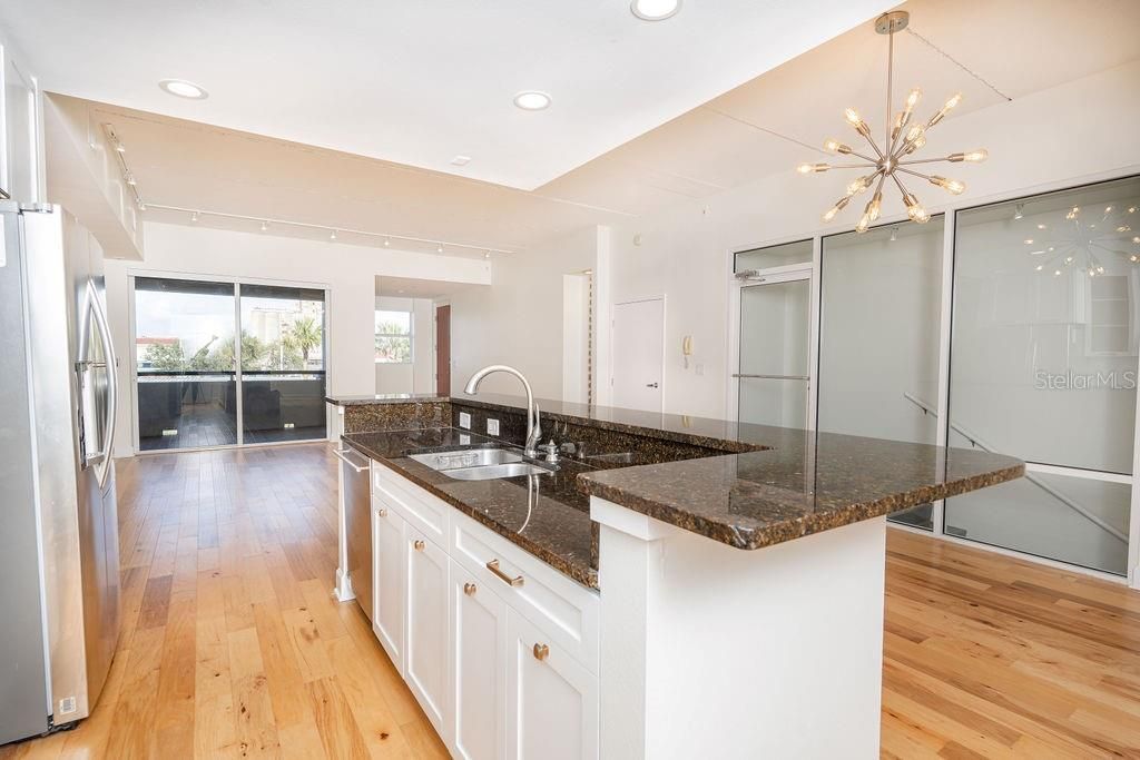 1002 Channelside Drive, Unit 2C, Tampa, FL 33602 Photo