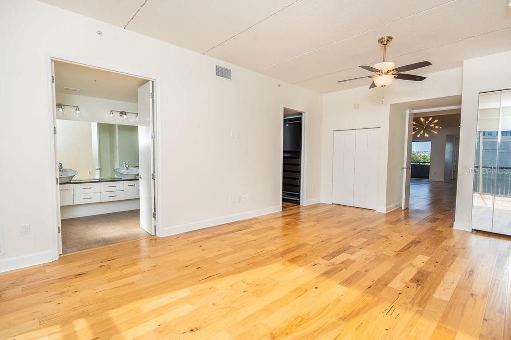 1002 Channelside Drive, Unit 2C, Tampa, FL 33602 Photo