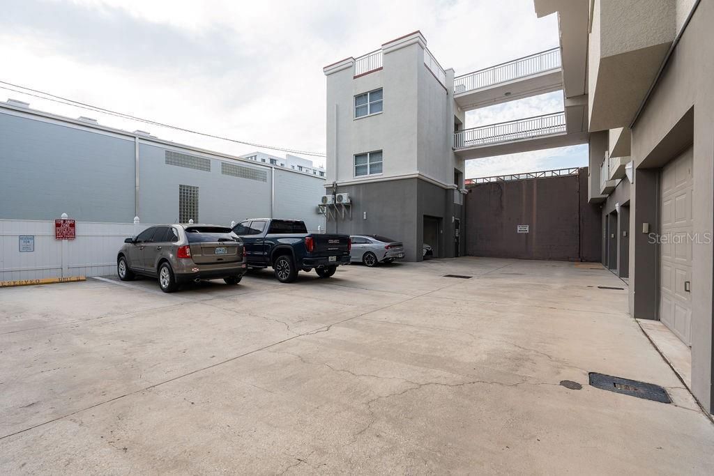 1002 Channelside Drive, Unit 2C, Tampa, FL 33602 Photo
