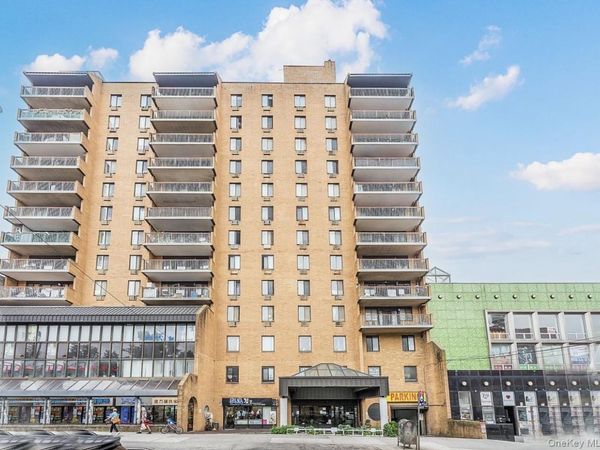 133-36 41st Road , Unit 8F, Flushing, NY 11355