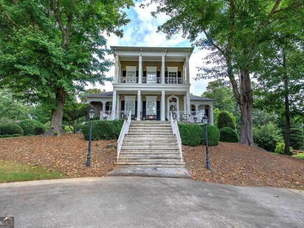 11 Forest Hill Drive SW, Cartersville, GA 30120