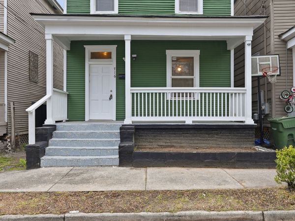 716 W 38th Street, Savannah, GA 31415