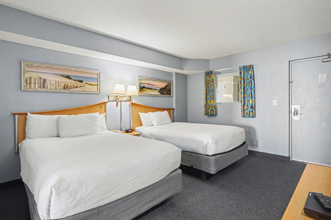 2701 S Ocean Blvd. Photo 17