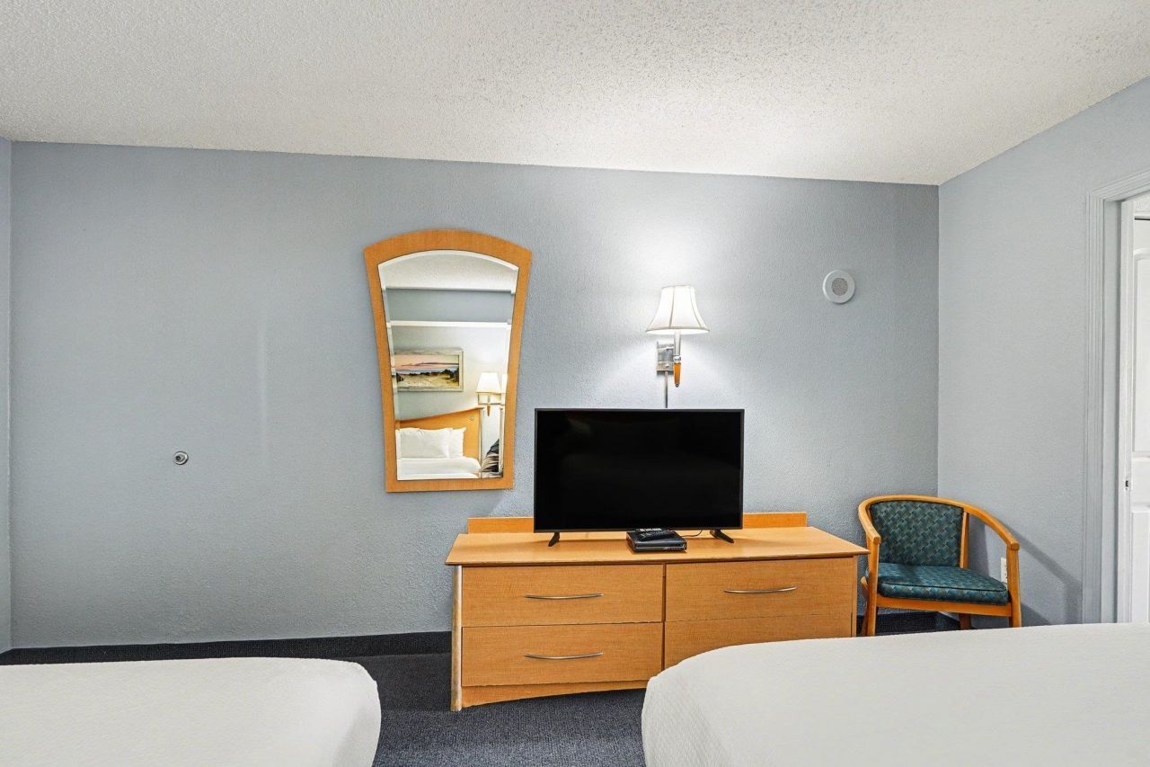 2701 S Ocean Blvd. Photo 21