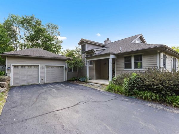 33 Sugarcreek Trail, GALENA, IL 61036