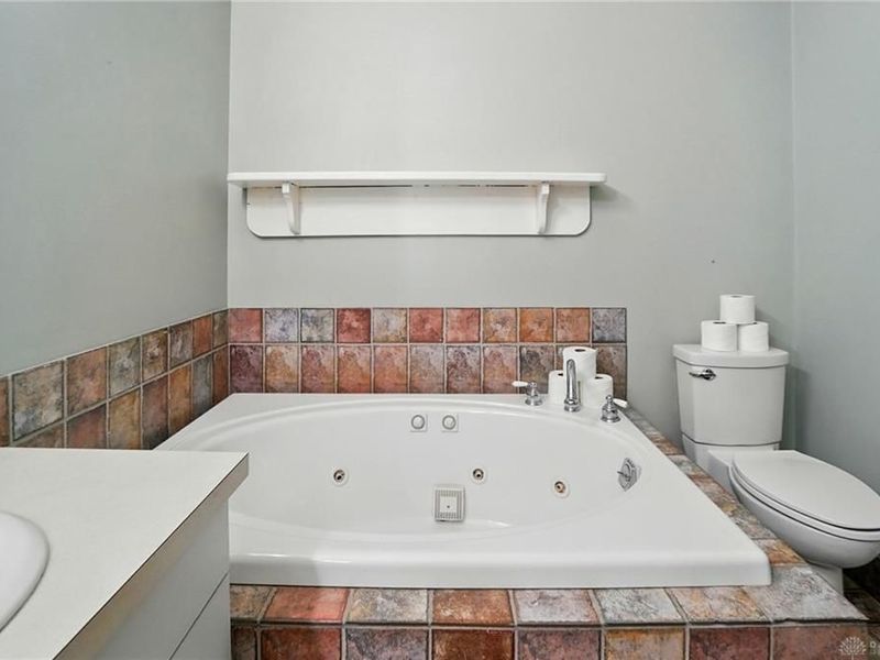 18 S Saint Clair Street, Unit 203, Dayton, OH 45402 Photo 33