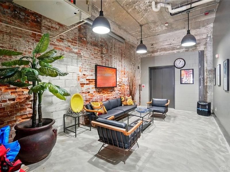 18 S Saint Clair Street, Unit 203, Dayton, OH 45402 Photo 38