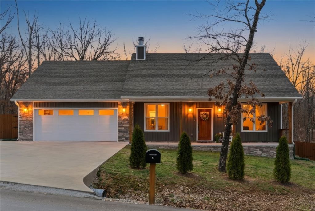 19 Baltes Drive, Bella Vista, AR 72714 Main Photo