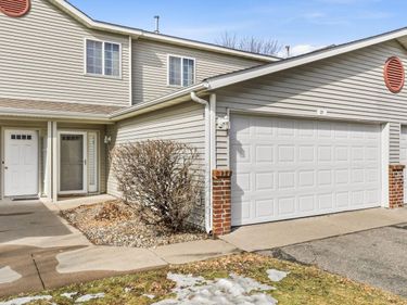 939 Cypress Road, Unit 27, Saint Cloud, MN 56303