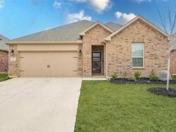 2926 Jasper Trail, Aubrey, TX 76227