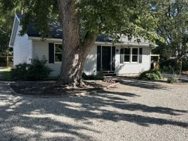 2011 Oakdale Avenue, Oregon, OH 43616 Photo 2