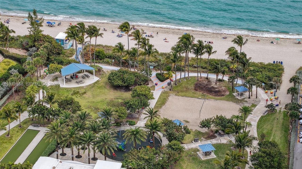 1891 S Ocean Dr , Unit 212, Hallandale Beach, FL 33009 Photo