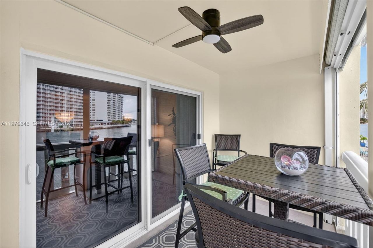 1891 S Ocean Dr , Unit 212, Hallandale Beach, FL 33009 Photo