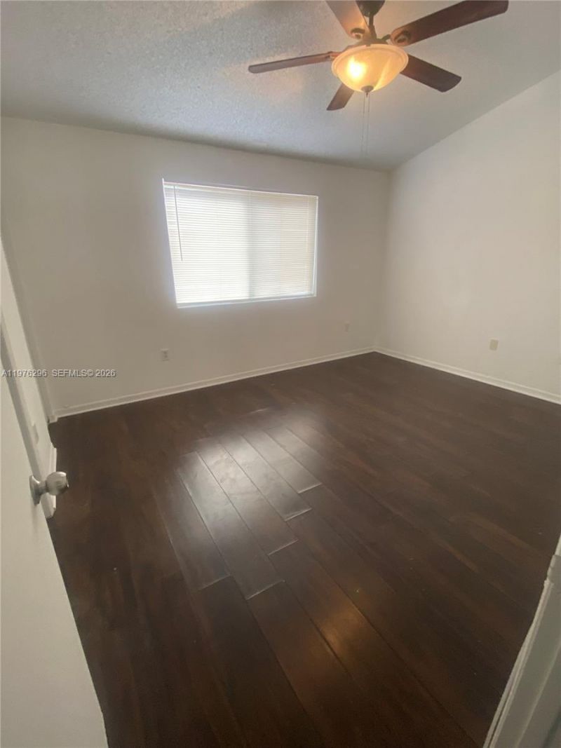 6245 Kendale Lakes Cir, Unit 209, Miami, FL 33183 Photo