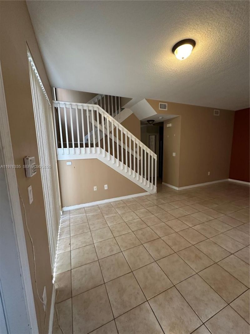 745 SW 107th Ave, Pembroke Pines, FL 33025 Photo