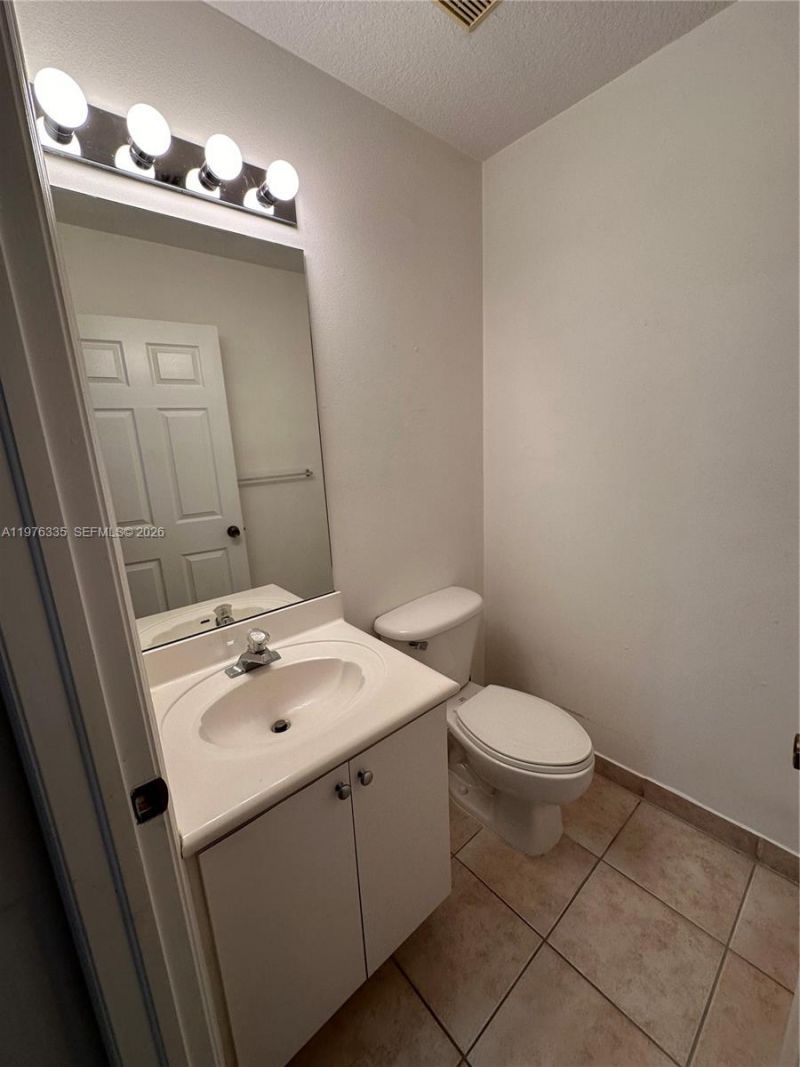 745 SW 107th Ave, Pembroke Pines, FL 33025 Photo