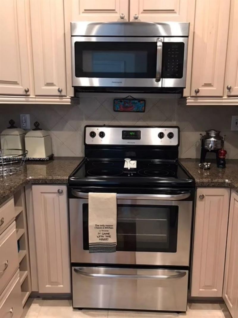 12400 Overseas Hwy , Marathon, FL 33050 Photo