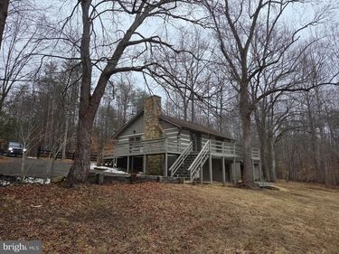 8022 DULINS FORD ROAD, MARSHALL, VA 20115