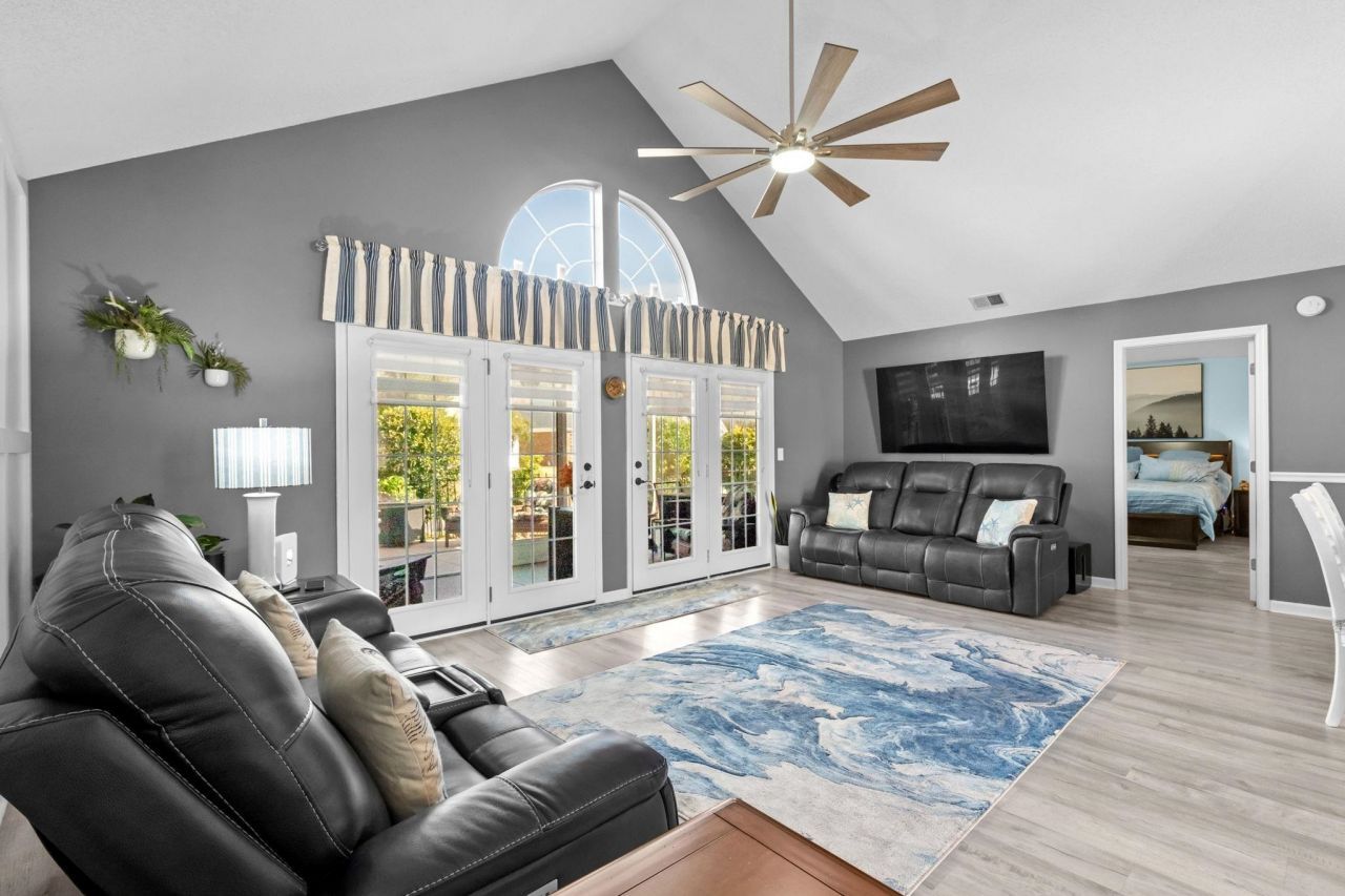 219 Beechwood Ct. Photo 12