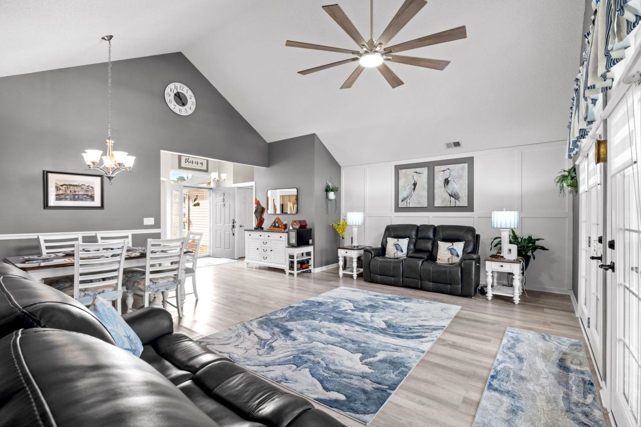 219 Beechwood Ct. Photo 14