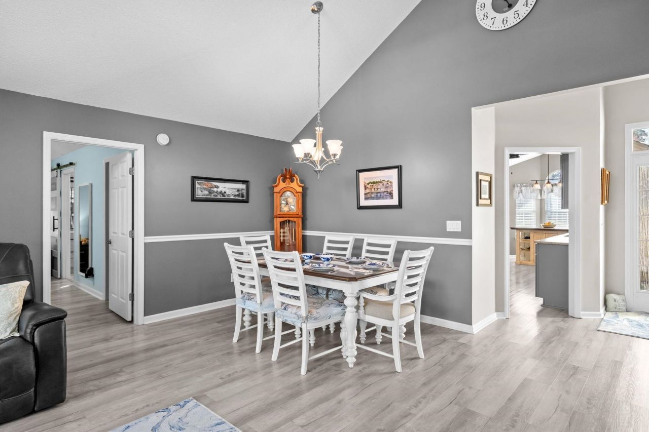 219 Beechwood Ct. Photo 17