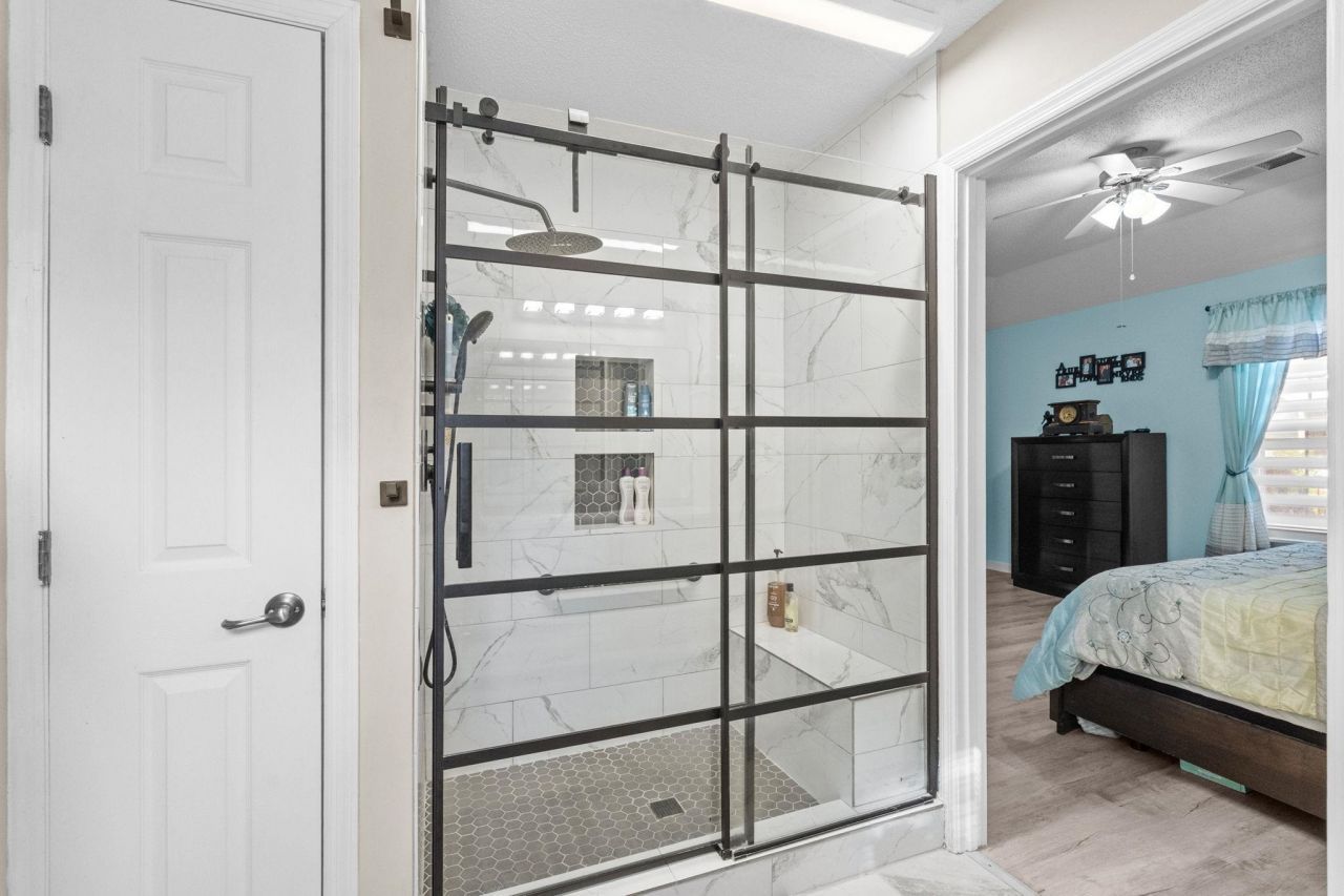 219 Beechwood Ct. Photo 24