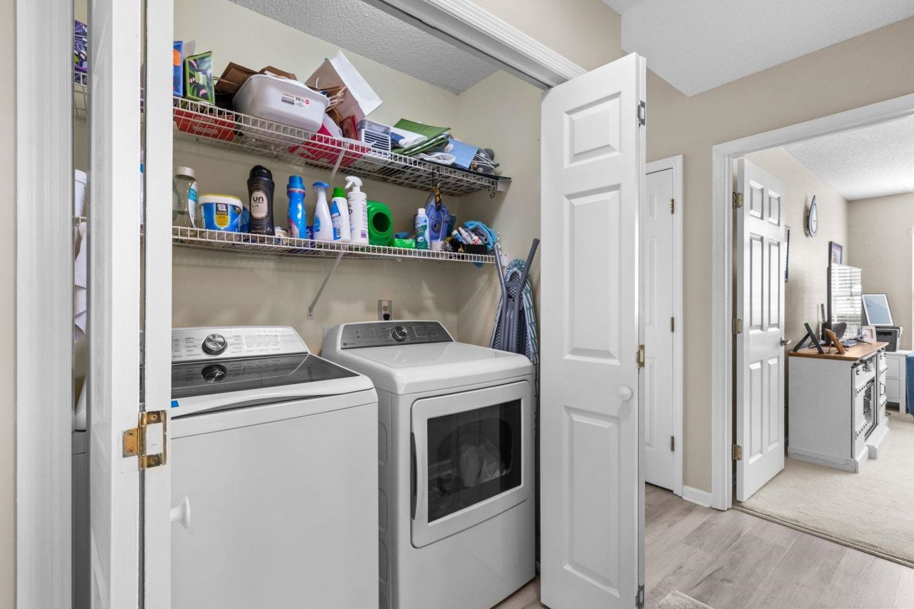 219 Beechwood Ct. Photo 28