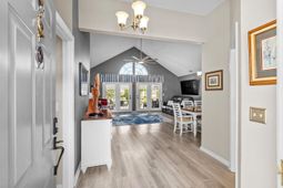 219 Beechwood Ct. photo 4