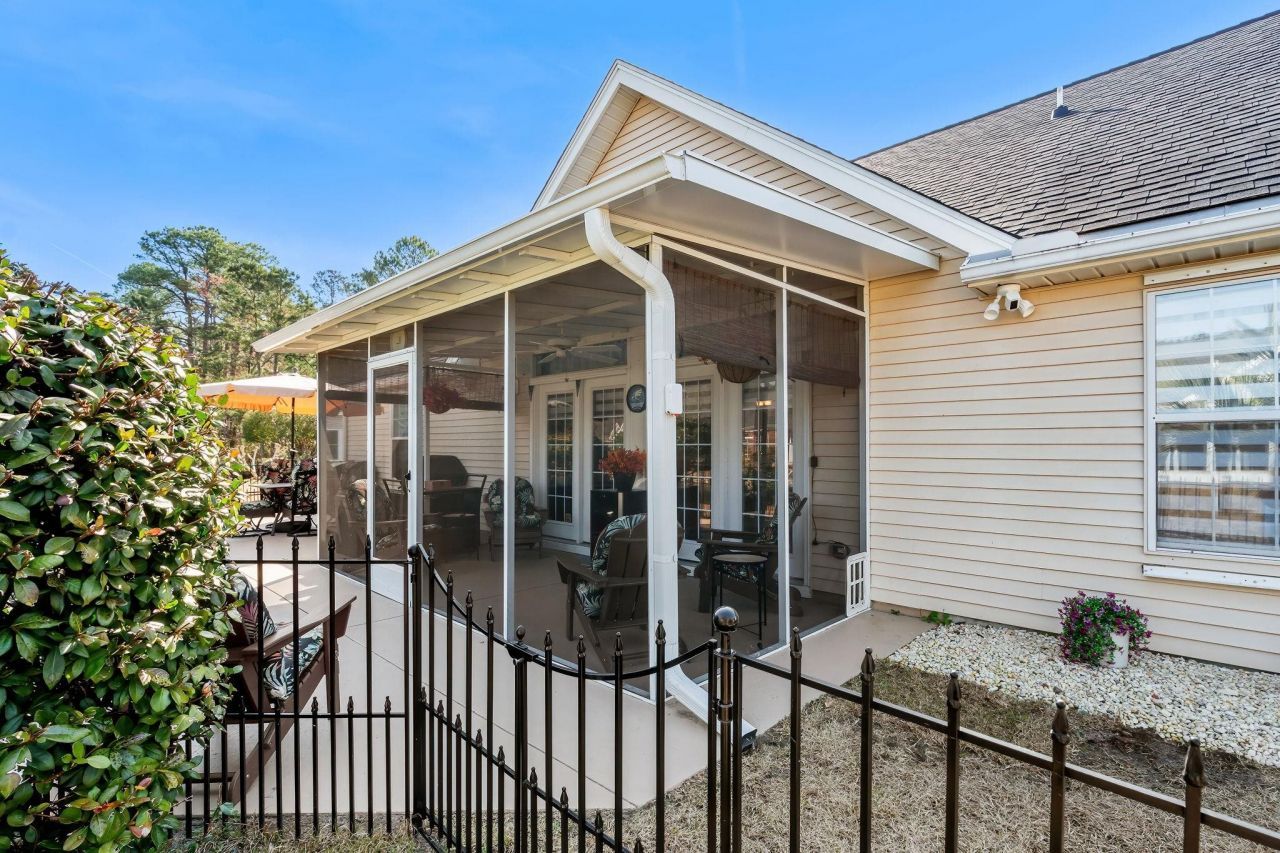 219 Beechwood Ct. Photo 35