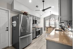 219 Beechwood Ct. photo 4