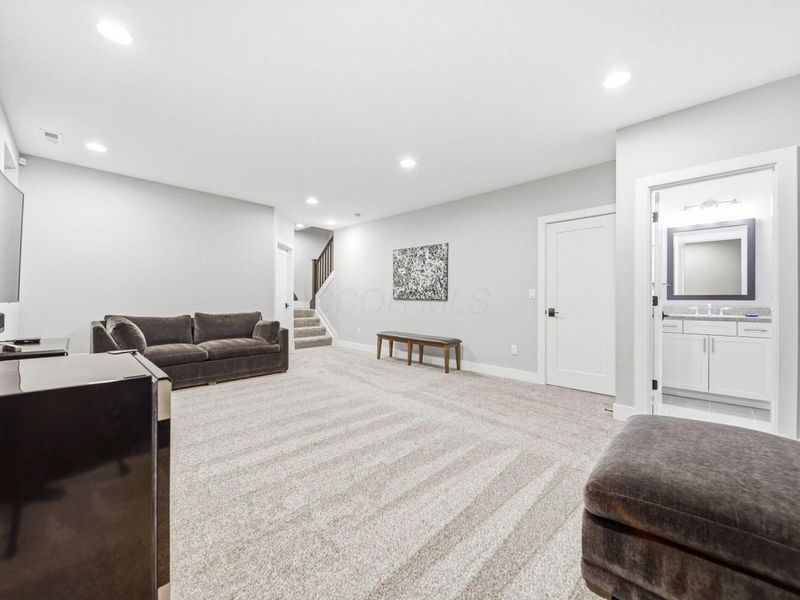 951 Hudson Crossing , Grandview Heights, OH 43212 Photo 45