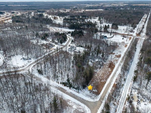 ALPHA LANE, Abrams, WI 54101