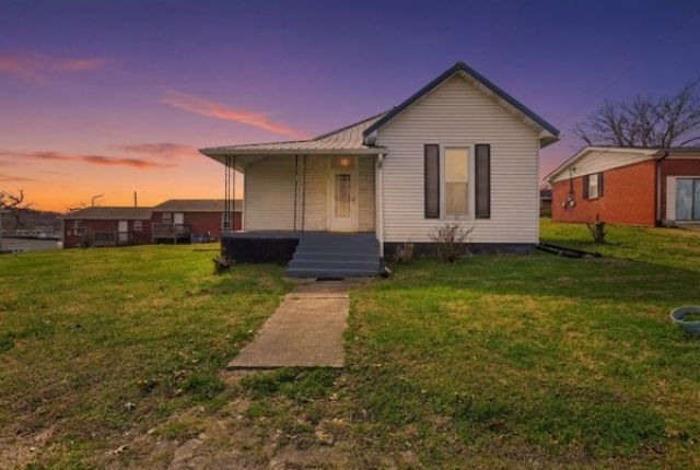 134 Read Ave, Carthage, TN 37030 Main Photo