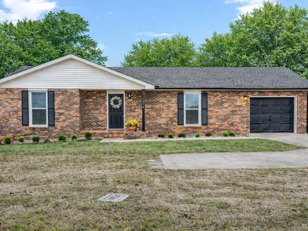 1214 Peachers Mill Rd, Clarksville, TN 37042