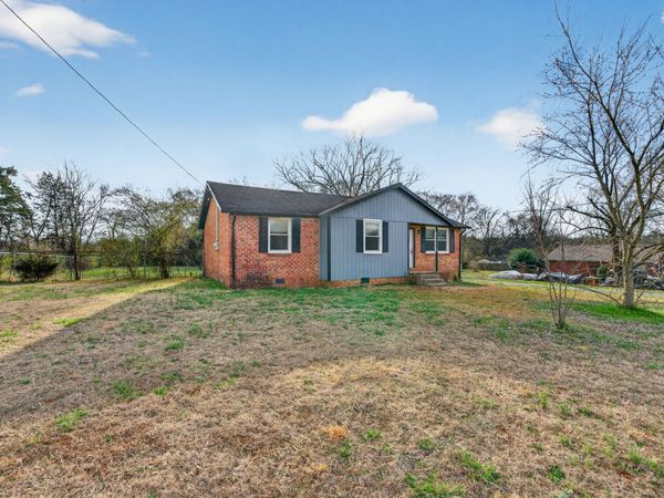 5510 Jernigan LN, Murfreesboro, TN 37129