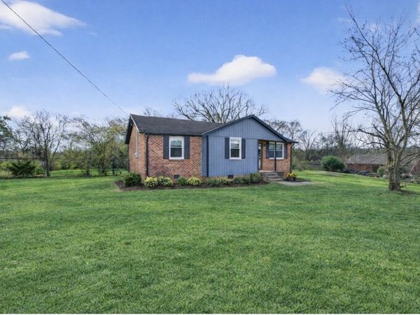 5510 Jernigan LN, Murfreesboro, TN 37129