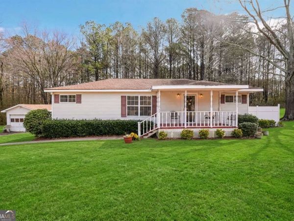 37 Tapley Road, Villa Rica, GA 30180