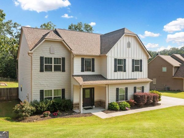 13 Four Feathers Lane, Rydal, GA 30171