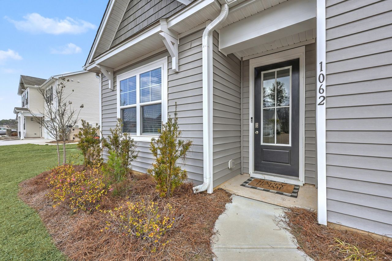 1062 Wading Point Boulevard Photo 10