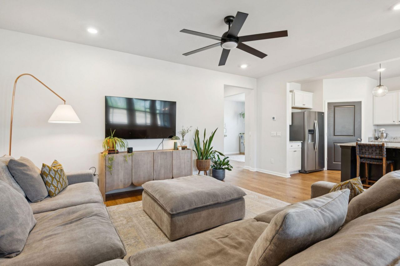 1199 Wading Point Boulevard Photo 12