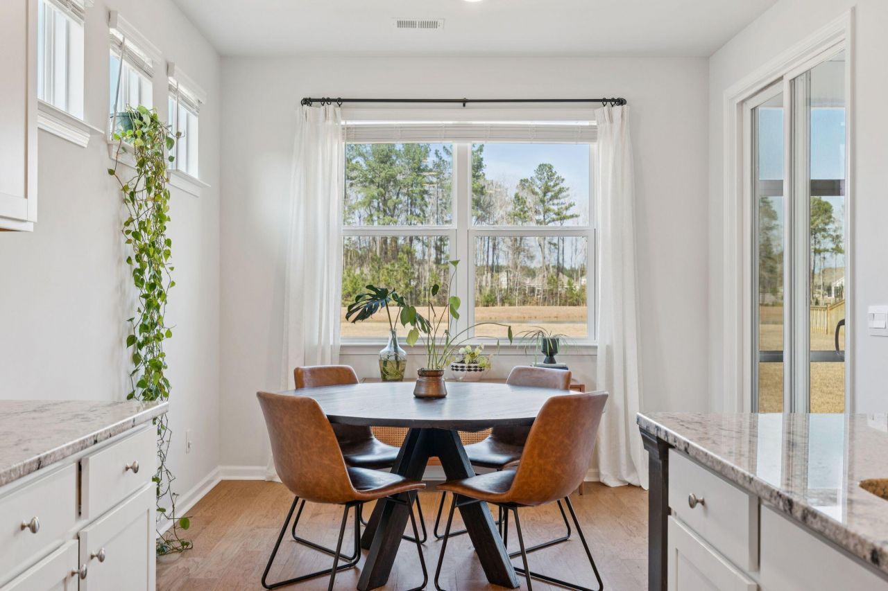 1199 Wading Point Boulevard Photo 9