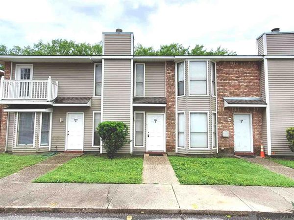 759 E Boyd Dr, Unit #D, Baton Rouge, LA 70808