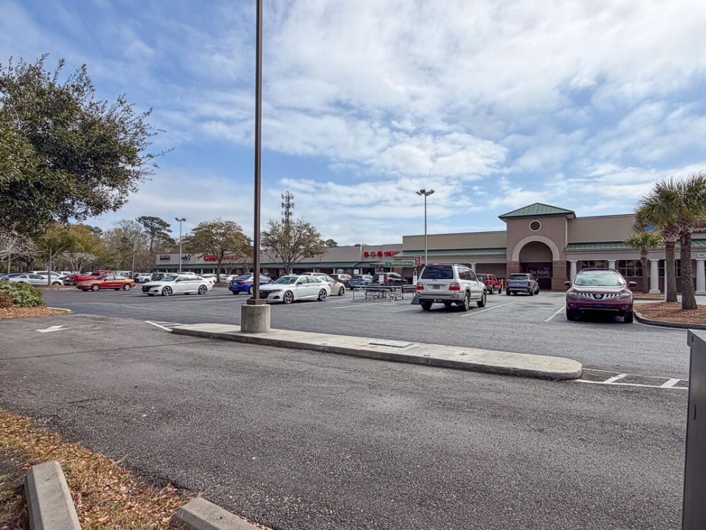 1001 Harbor View Road Photo 10