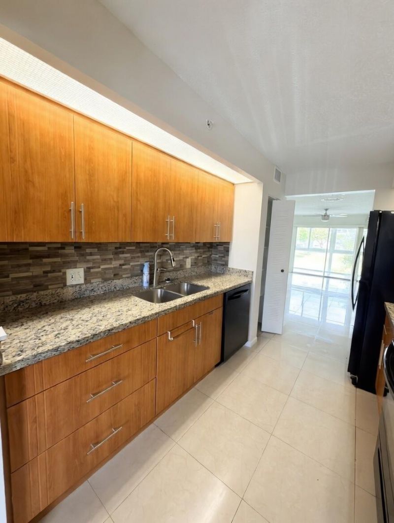 12551 SW 16th Court, Unit 206c, Pembroke Pines, FL 33027 Photo