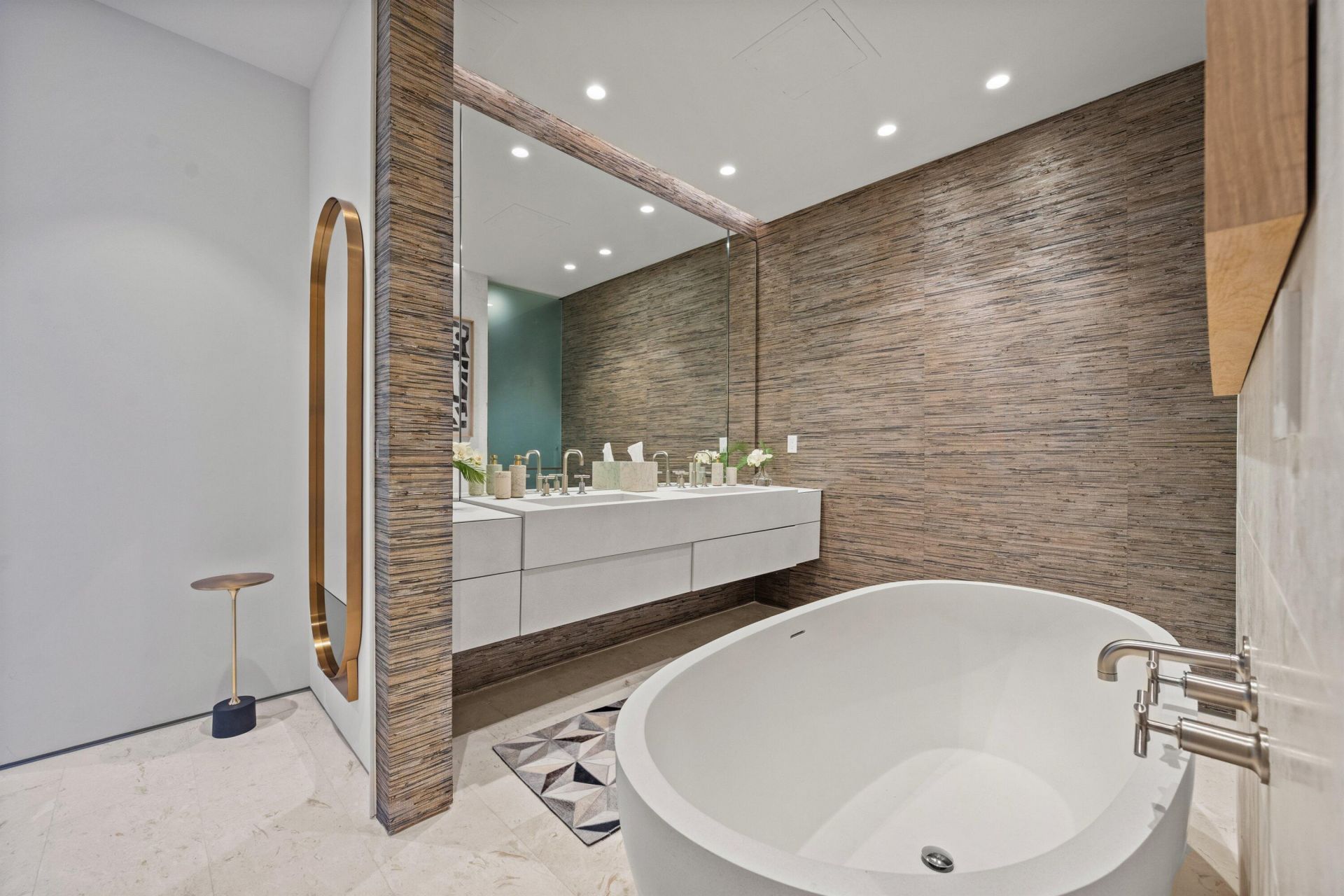 200 Arkona Court, Unit 2302, West Palm Beach, FL 33401 Photo