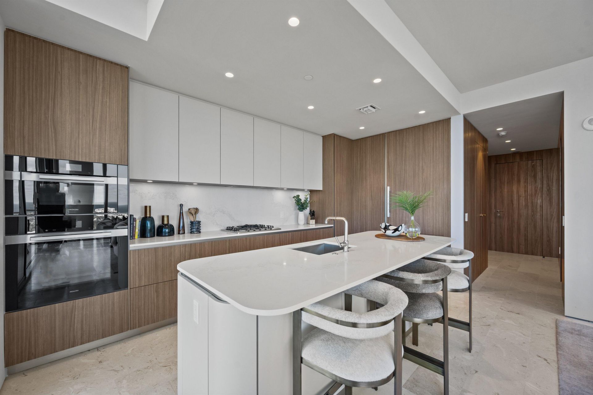 200 Arkona Court, Unit 2302, West Palm Beach, FL 33401 Photo