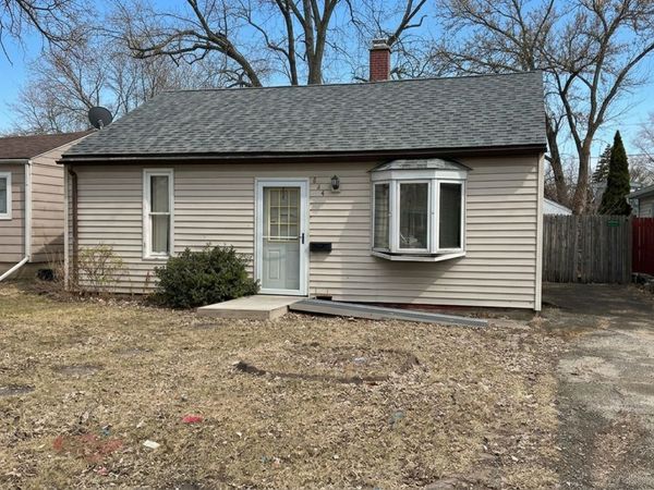 424 N Lancaster Avenue , Aurora, IL 60506