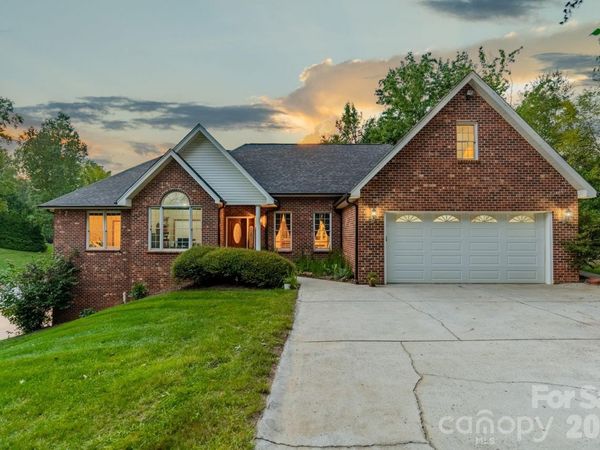 7545 Rabbit Circle, Denver, NC 28037