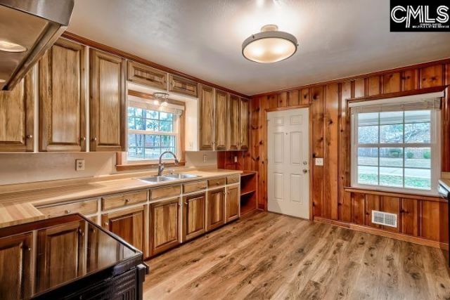 207 Woodhaven Drive Photo 18