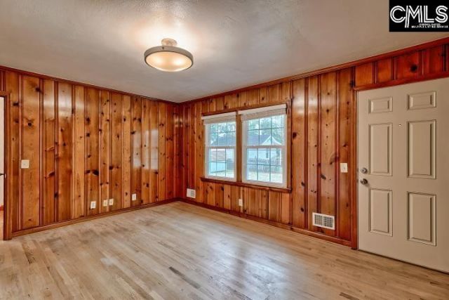 207 Woodhaven Drive Photo 24